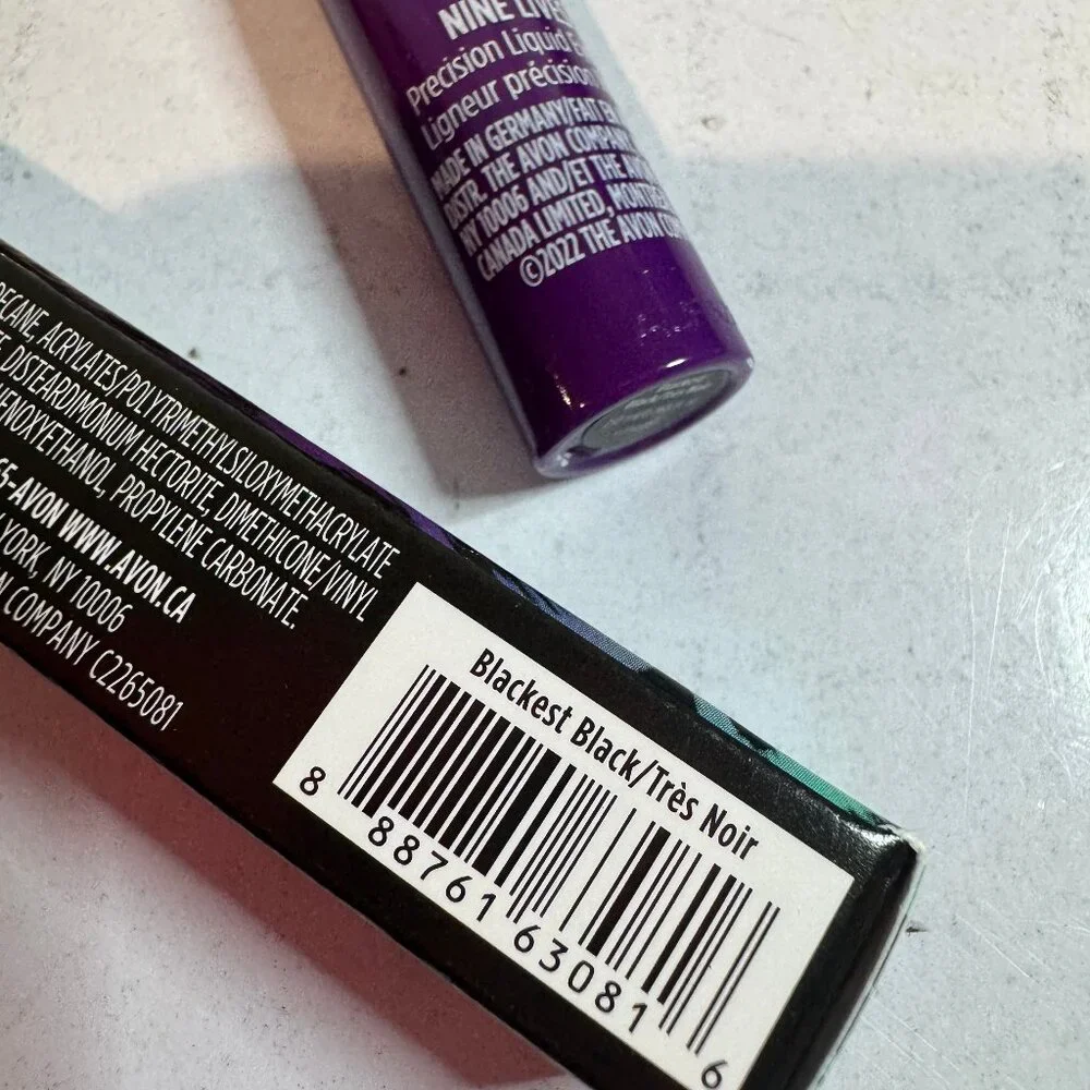 avon fmg CathyCat Nine Lives Precision Liquid Eyeliner blackest black 2.0 ml